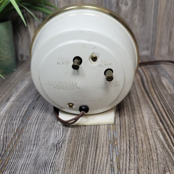 Vintage Big Ben Electric Alarm Clock - Picture 4 of 7